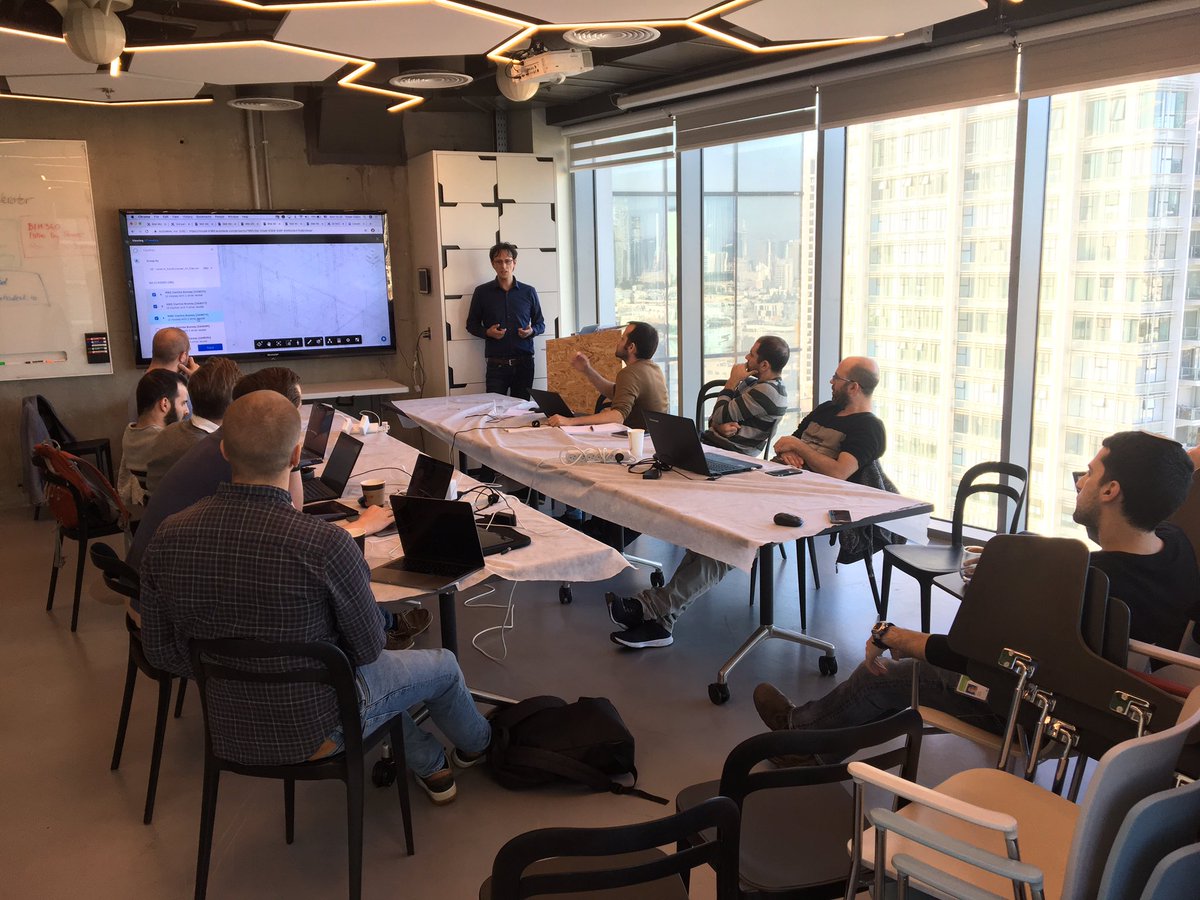 #BIM360 APIs intro by Tomer Galon during @AutodeskForge accelerator in Tel Aviv.