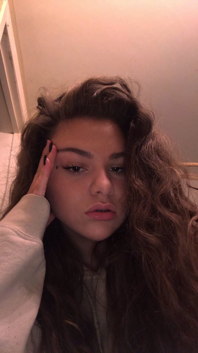 chantel tweet media