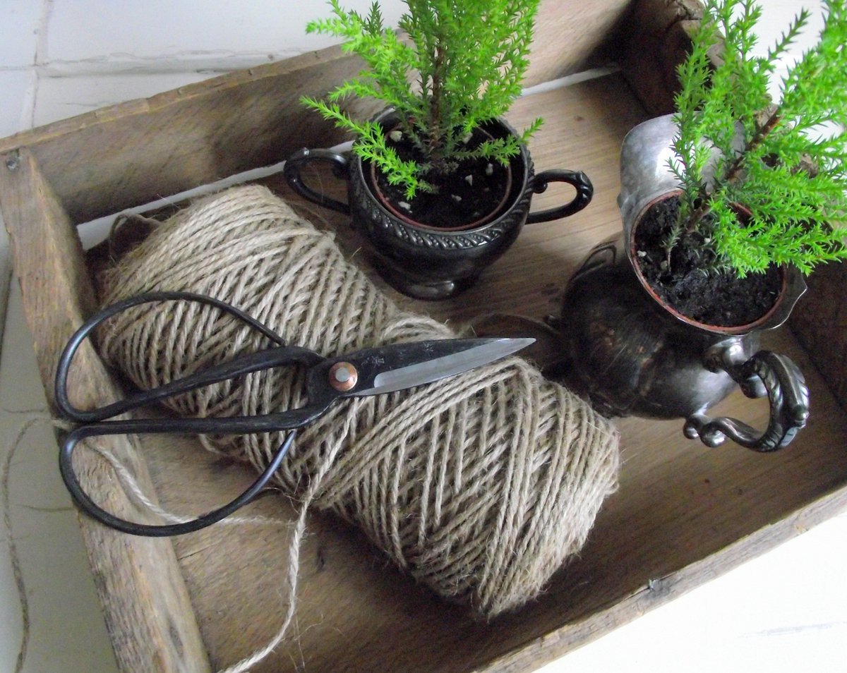 gazaboovintage's tweet photo. #Farmhouse Garden Scissors , Traditional Black Steel Asian Pruning Shears for Bonsai, Florist or Craft Scissors , #FREESHIPPING #Asianscissors #vintagescissors #bonsaishears #newoldstock #photoprop #indoorgarden #giftforgardener #gazabooo #vintageandmain https://t.co/qQkuSHxSD9 https://t.co/sb9nkZKTuW