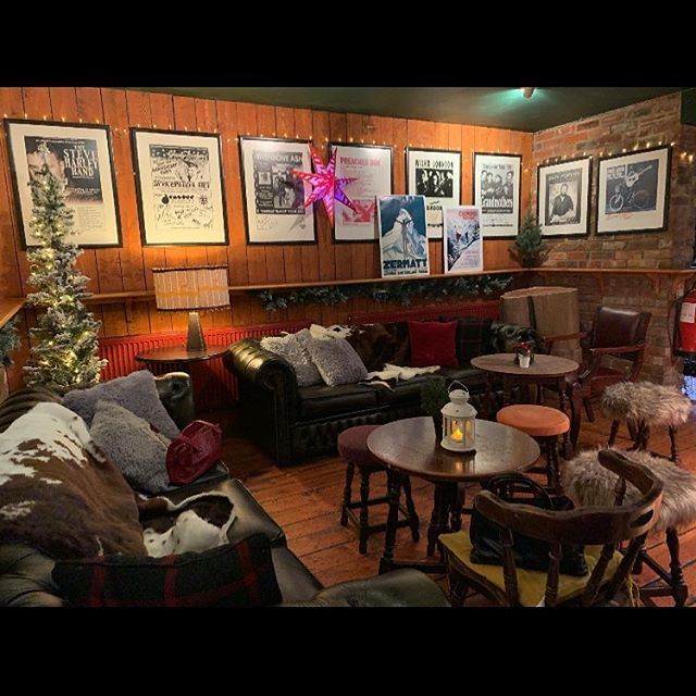 Deck the halls we’ve decked the brook! 🎄✨ THIS WEEK we have : - THURSDAY - Christmas Big Band Special
- FRIDAY - Noasis
- SATURDAY - Cloudbusting
- SUNDAY - Buddy The Elf Christmas party / Silent Disco (Sunday session)  LETS GET CHRISTMASSY! (Tickets… ift.tt/2RPsNXZ