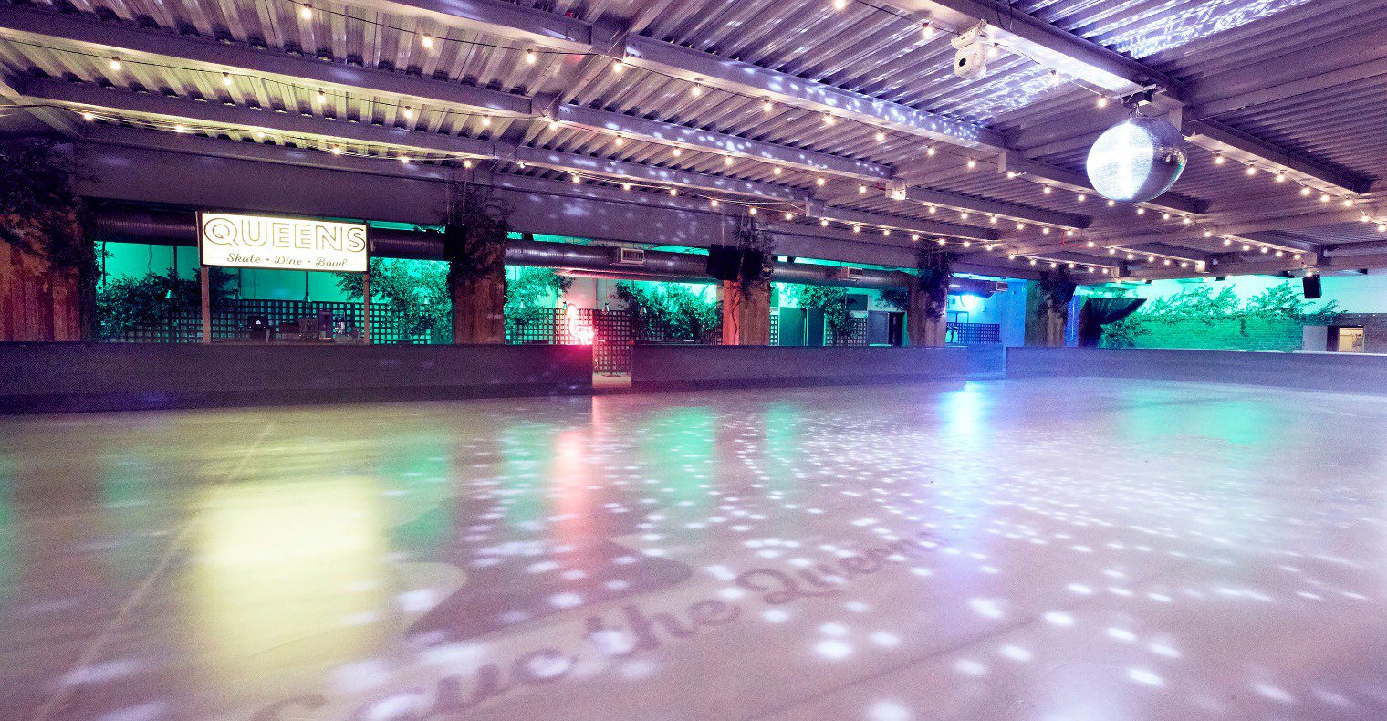 QUEENS Ice Skating on X
