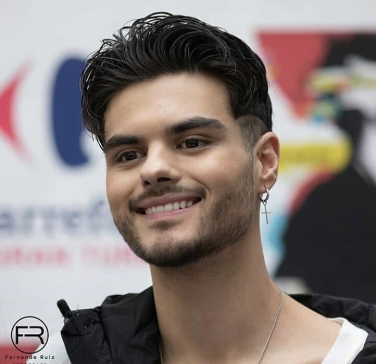 Como me puedes encantar tanto?😱😍 <a href="/AbrahamMateo/">Abraham Mateo</a>