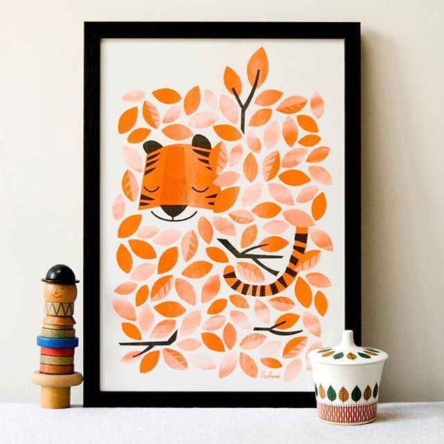 somagallery's tweet photo. Hidden Tiger riso print by Peskimo. We have a few great riso prints and lots of screen prints from the illustration and printmaking duo on our website at https://t.co/8au8wyDOYK
#peskimo #somagallery #happy #tiger #riso #risograph #printmaking #shopindie https://t.co/O2IoeYESn6 https://t.co/NbmBxv4yOi