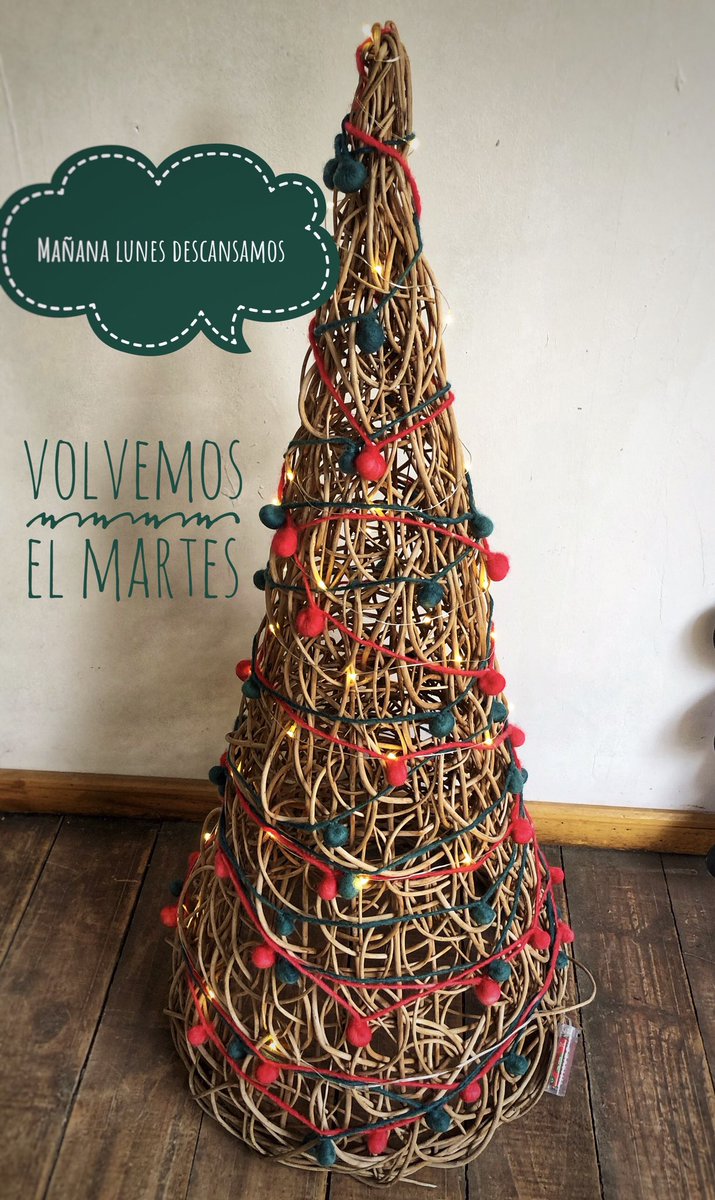 lanalobarnechea's tweet photo. Hoy descansamos .. te esperamos mañana desde las 11 horas en san Lucas 230 @lo_barnechea . Tenemos lanas @KatiaYarns bambú @KartopuYunleri #cottone italiano #algodonorganico tambien decoración de @DecoRedel para regalar #teesperamos https://t.co/85k5NdBczM