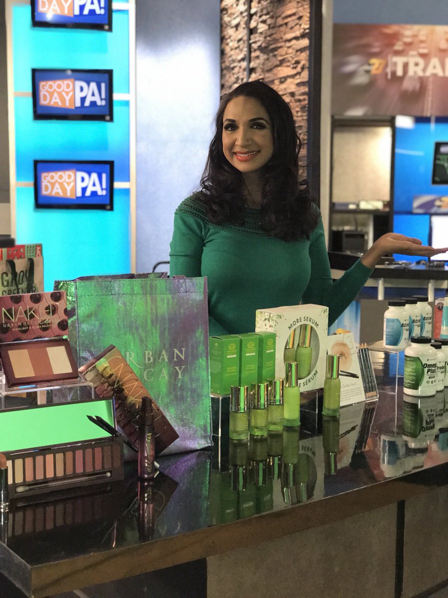 GoodDayPA's tweet photo. The lovely @MsGraceGold is back to share a winter update on beauty and wellness. Join us this morning at 10! https://t.co/3CsmQUNmQN