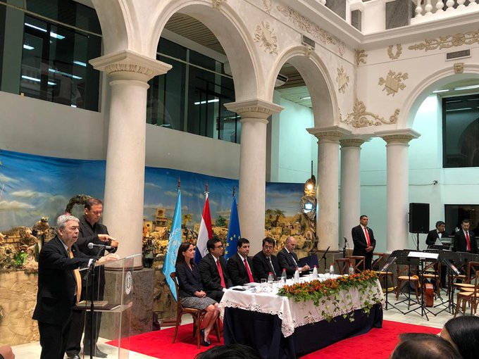 View image on Twitter