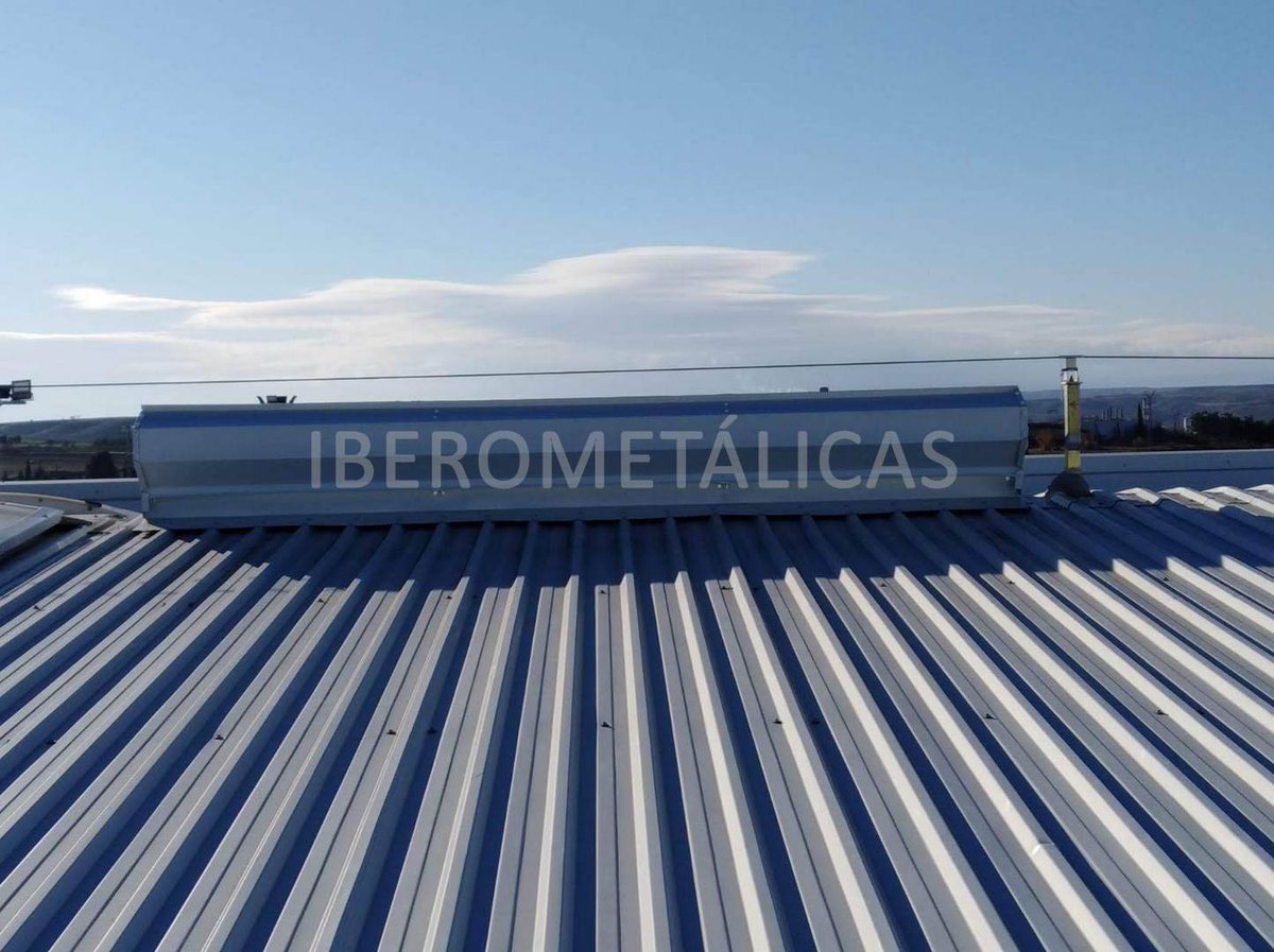 IBEROMETALICAS's tweet photo. Finalizados los trabajos de #ventilación en Gelsa con el montaje de #aireadores estáticos de #acero prelacado en #cubierta. https://t.co/GAE7b1RhIj