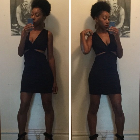 babs2sexy's tweet photo. So good I had to share! Check out all the items I'm loving on @Poshmarkapp from @LilMs_Grace #poshmark #fashion #style #shopmycloset #topchic #floatingcharms #ngozigrace: https://t.co/q8MCgY3Hia https://t.co/sZRI6H3mnk