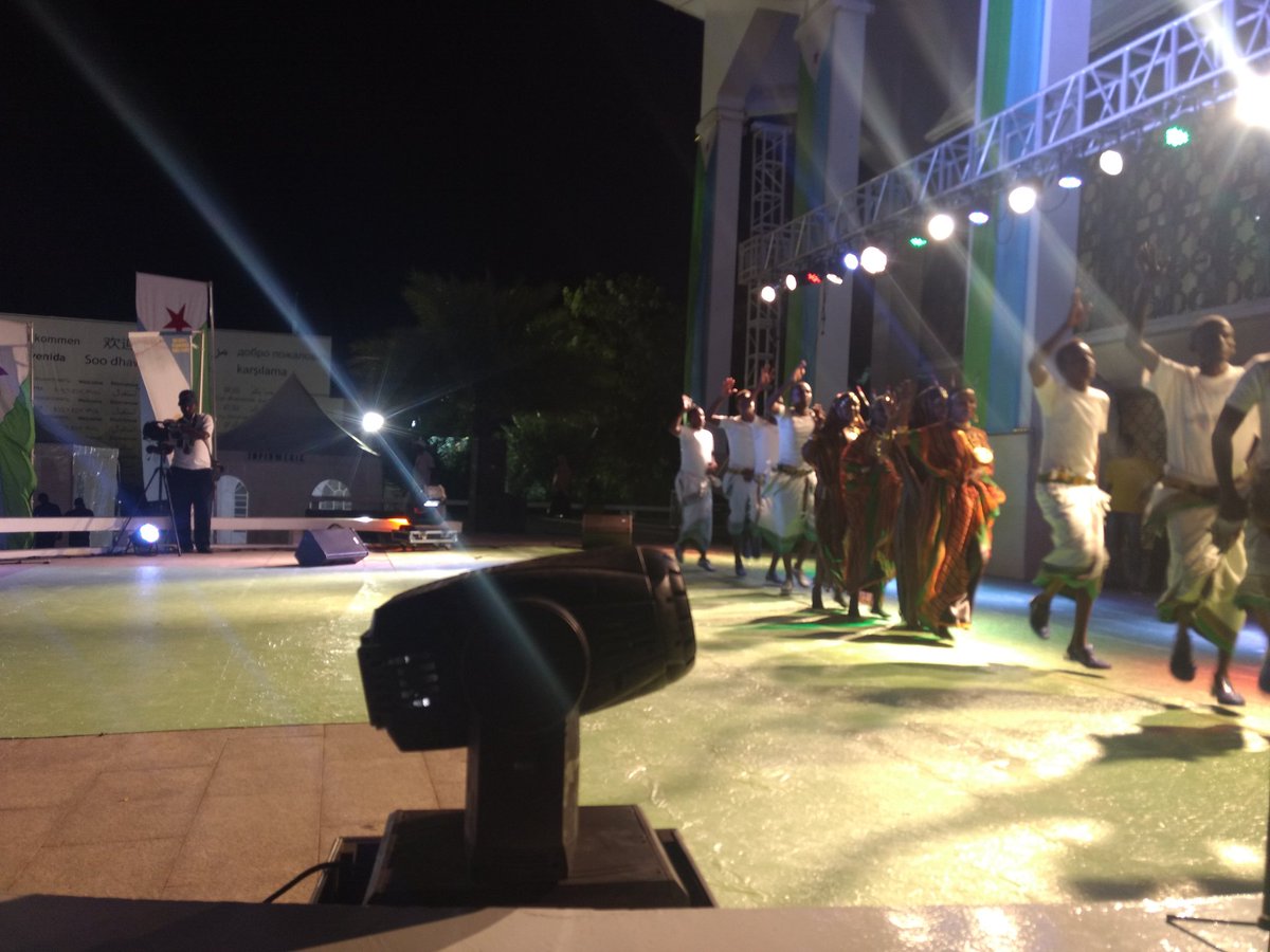 23Kidar's tweet photo. #Djibouti #FID2018
La 2ème foire internationale de Djibouti.
Début des festivités culturelles pour la soirée du tirage au sort de la Tombola. https://t.co/Rv7A88NVfK