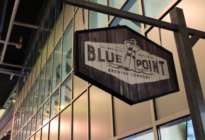 MetLifeStadium's tweet photo. Happy #NationalLagerDay to our friends at @BluePointBrewer 🍻 Never tried their Toasted Lager? Come grab one at the Blue Point Pub located in section 143 before the season is over! https://t.co/p1igF1Mzu7