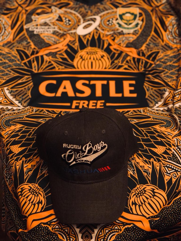mobrugby's tweet photo. It’s official, #obcap3 has a crush on this beauty.
@capetown7s
@asics_za
@blitzbokke7s
@castlefreesa
#rugby
#rugbyjersey
#capetown7s
#blitzbokke https://t.co/heN0DQ1eJ6