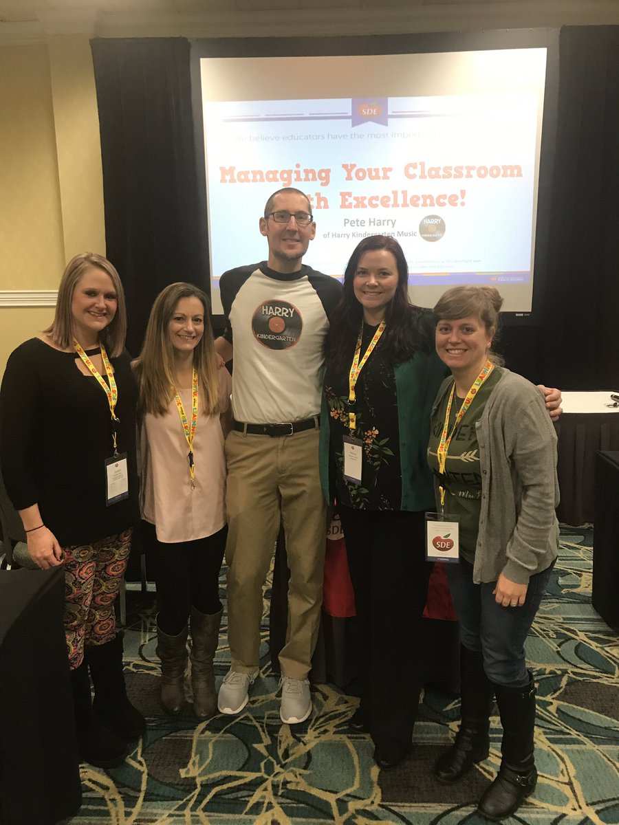 Mandyfernandee's tweet photo. Engaged and enthusiastic during the #sde4educators conference in Richmond. Through the snow and thankful for shovels, so glad to meet and learn from @harrykindergarten! @sde4educators @vbschools @LynnhavenES @RUteach09 https://t.co/LsLkj2PrdV