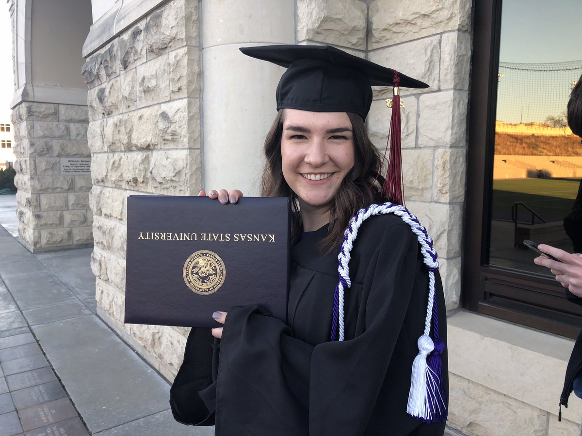 Way to go <a href="/MaddyMac11/">Maddy McClellan</a> graduating cum laude with dual degrees in finance and apparel and textile marketing. Campus MVP for sure. Making mom and <a href="/PalcoMike/">幸运 SG 168 飞艇 北京 赛车 PK10 十三水 五大联赛 CSGO 刀塔2 dota2</a> proud daily. #EMAW