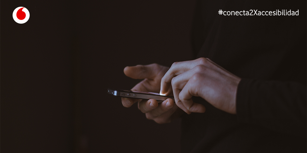 FundVodafone's tweet photo. ¿Qué puede hacer la tecnología para combatir las brechas sociales? Hoy compartimos contigo una entrevista en @CMM_es sobre accesibilidad, discapacidad y #retoconecta2, ¡súmate a #conecta2Xaccesibilidad!👉 https://t.co/dQkBqLMMvs https://t.co/UrAxVbakdp