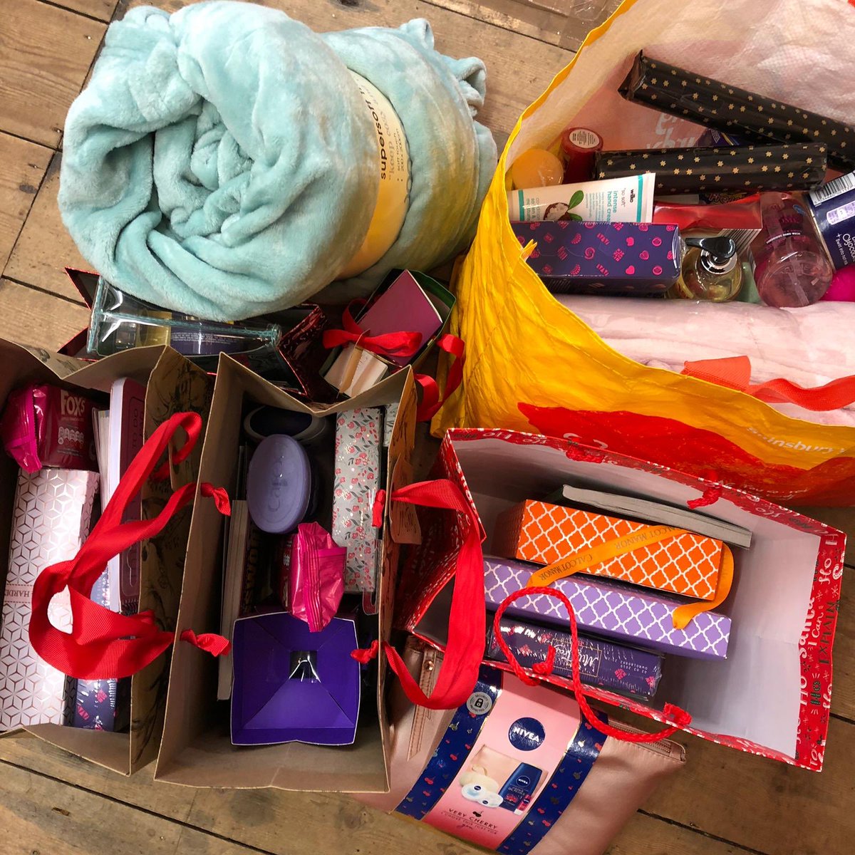gerrardsfashion's tweet photo. Such a generous donation for @VarbF #festivefeast from a kind local childminder and her children who have rallied together to give these thoughtful gifts. Thank you so much! https://t.co/A4RhtZKg9s