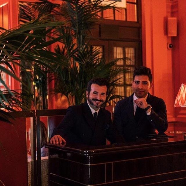 We invite you to join the festivities, Christmas season is party season, get ready to #PaintTheTownCoral 🥂🎄 ift.tt/2QI1ul2