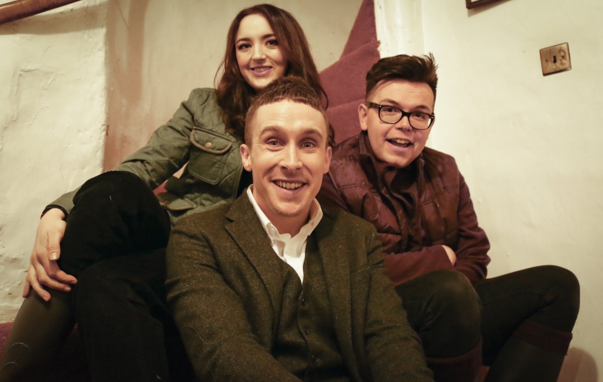 HungryBearMedia's tweet photo. 🚨NEW SHOW🚨 Whiplashed hits your screens this Friday at 10pm on BBC Two Scotland! Tune in as comedians @LarryDeanComedy , @FernBrady and @macarthurboyd hit the road and take on a series of fun challenges across the Scottish isles! 🚗🚗Trailer here ➡️https://t.co/HJ61RetGpJ https://t.co/qcwIZls0hh