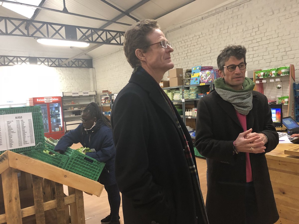 orpin_yann's tweet photo. M. L’Ambassadeur d’Allemagne est venu visiter la @LaFabri2lemploi à LOOS et Start Up de territoire pour découvrir les bonnes pratiques et expérimentations du territoire en matière d’emplois.
Près de 120 personnes embauchées en moins de 18 mois avec territoire zéro chômeur. https://t.co/qEJOeZo4kJ