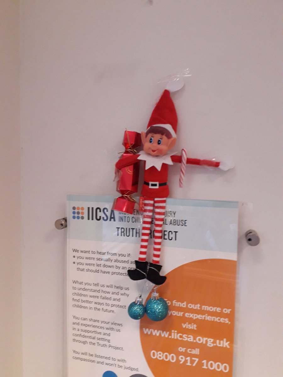 InspiraAlexTol's tweet photo. more decorations vanished this morning, didn't take long to find the culprit https://t.co/YUJQLljmYD