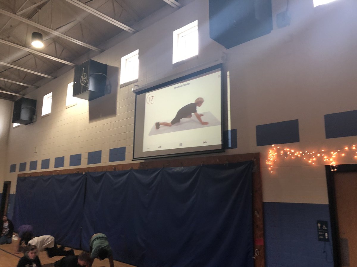 SHEHuskyPE's tweet photo. Mashing up a few ideas I’ve seen from @pe2themax and @OPENPhysEd and others on Twitter. For every exercise completed a piece of equipment is earned for the group. At the end of class use the equipment to build your abstract Christmas Tree🎄 https://t.co/y8G4PDom9U