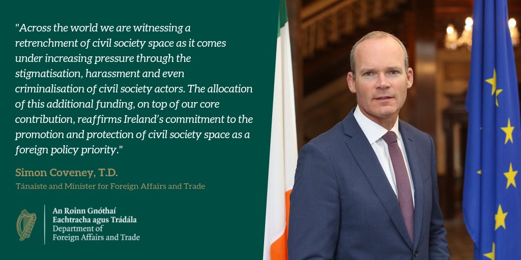 dfatirl's tweet photo. Today Tánaiste @simoncoveney announced additional funding to the Office of the High Commissioner for Human Rights, reaffirming Ireland's commitment to the promotion & protection of human rights as a foreign policy priority 👉https://t.co/nigiDkDuuR
#HumanRightsDay #UNDHR70 #CSF18 https://t.co/iIiEBCpUXS