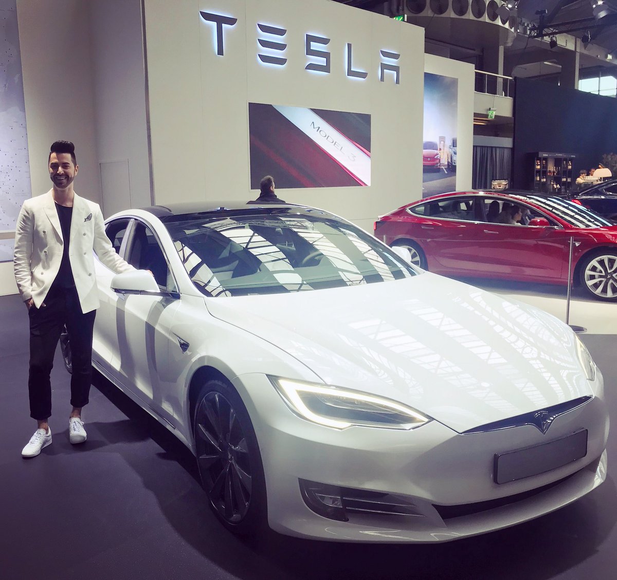 Christmas came early this year ✨
@LXRYNL <a href="/teslamotor/">Teslamotor LTDA.</a>