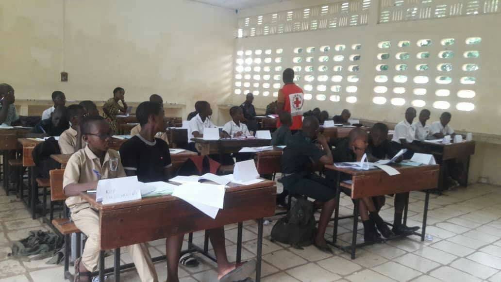 CroixCote's tweet photo. #ACTIONSCRCI: Les élèves de Bingerville formés aux premiers secours.

Cette formation s'inscrit dans le cadre du concours premiers secours en milieu scolaire. Ce programme aura pour .... https://t.co/7rgVAkLsY6

 #PremiersSecours #CRCI #Team225 #Bingerville https://t.co/QcGn04Zdws