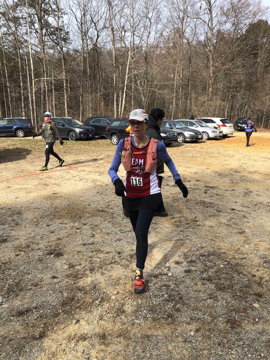 klsruns's tweet photo. A couple #hellgate100k pics representing @NortheastBeef and @HoneyStinger - loved the burger on the course at aid station 7! Excited about completing my first Hellgate! 66.6 miles and about 13,500 ft gain! #beeffuelsme @teambeefusa #hshive https://t.co/4kbIlqg08d
