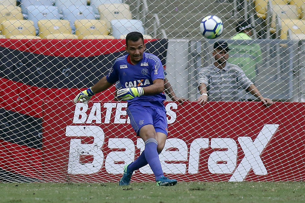 ⚠️INFORMAÇÕES PARA A VOLTA DA COPA DO BRASIL SUB-17⚠️
A Nação poderá comprar ingressos hoje e amanhã na Gávea. Nesta terça, dia do jogo, as vendas serão realizadas na sede e na bilheteria 4 do Maracanã. A venda no estádio será das 10h até o fim do primeiro tempo. #GarotosDoNinho