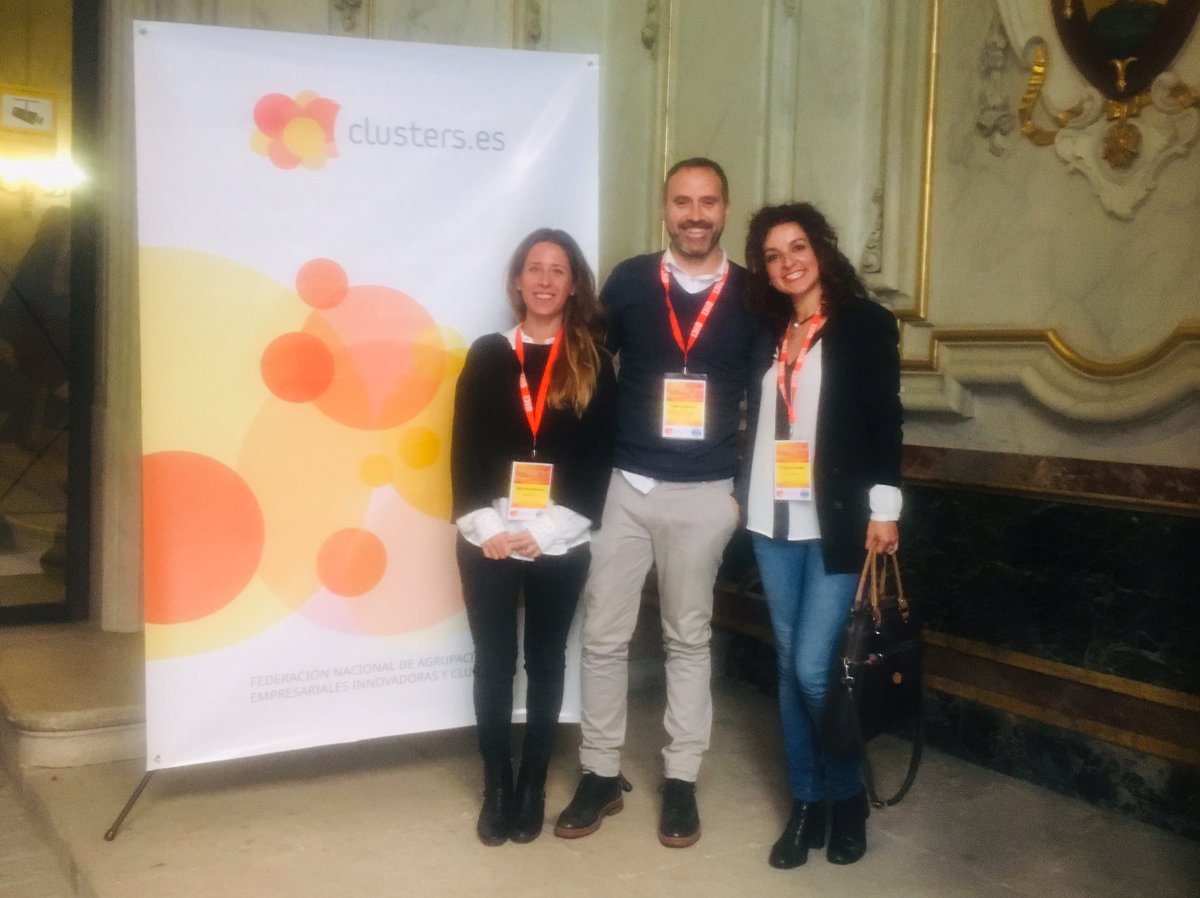clustersivi's tweet photo. El equipo #HealthCyL formado por @BIOTECYL #Cluster4eye y @clustersivi presente en el Congreso Nacional #Clusters2018, promoviendo nuestro campo en el evento AEI nacional del año.
Seguimos trabajando para fomentar la competitividad de nuestras entidades asociadas!! https://t.co/paXgJ4ItNf