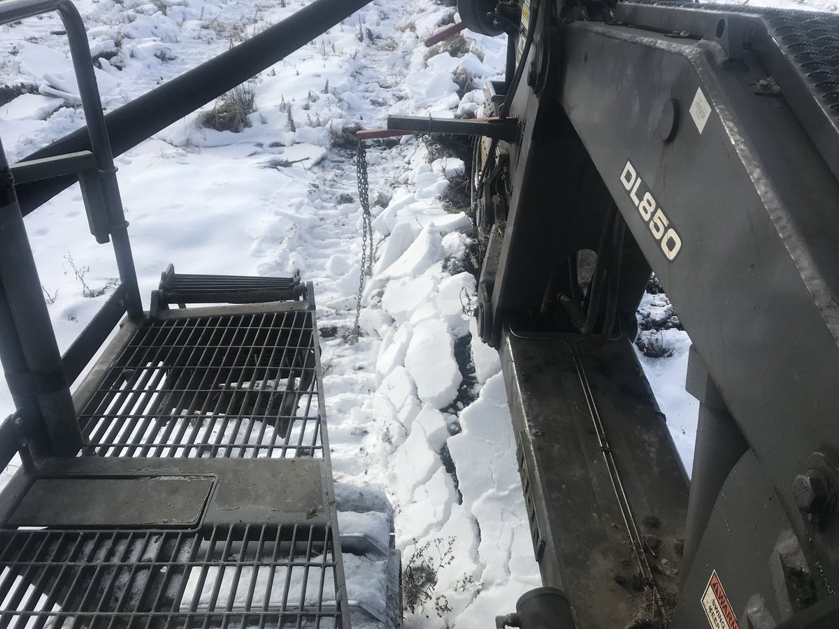 DavevogelExc's tweet photo. Nice and crisp on muck this morning #tile18 https://t.co/mxIznzy1z7