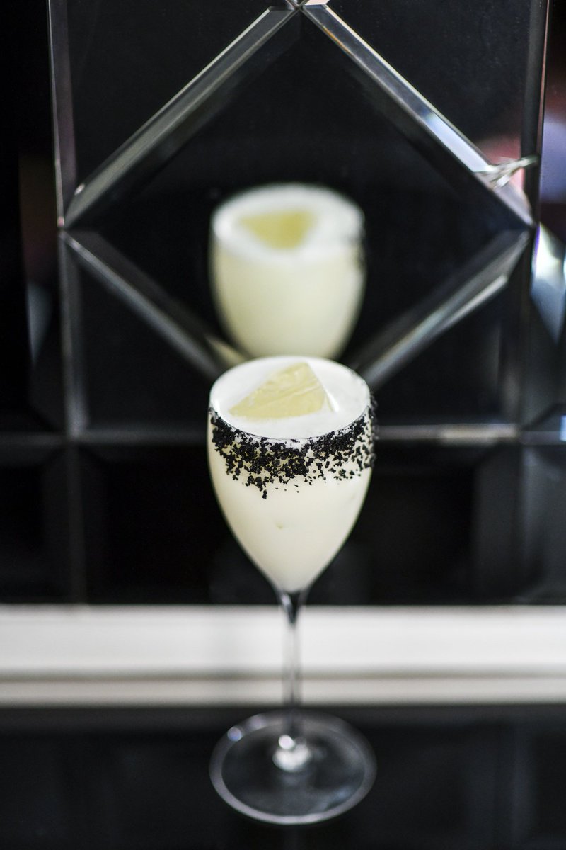 50BestBars's tweet photo. The Savoy's American Bar, is celebrating the release of British film, Stan &amp; Ollie with the launch of two unique cocktails inspired by one of the most legendary duos in comedy. @TheSavoyLondon @StanAndOllie #Mixology #London #Cocktails https://t.co/wik7ODRIkz