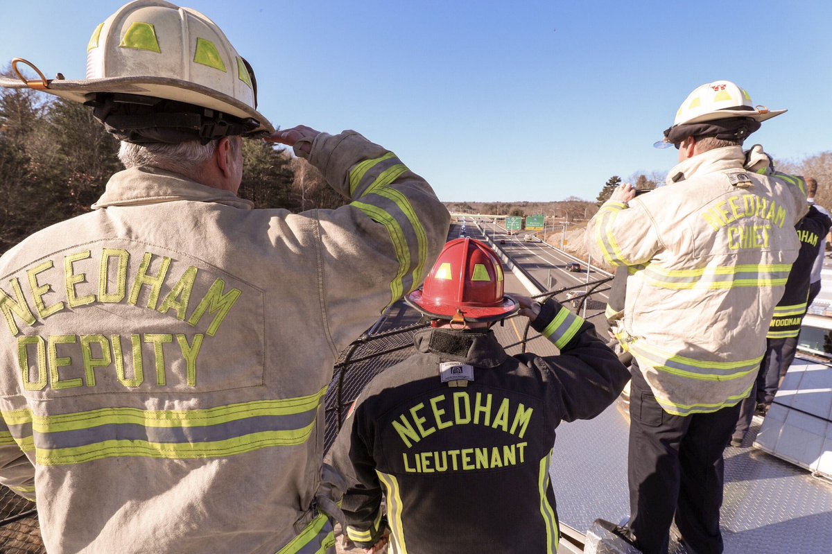 NBC10Boston's tweet photo. Members of the @NeedhamFire1706 salute over the Massachusetts Turnpike as the procession carrying the body of fallen Worcester firefighter Christopher Roy passes them en route to #Boston. Photo by @pictureboston https://t.co/GE4e7JzEyL