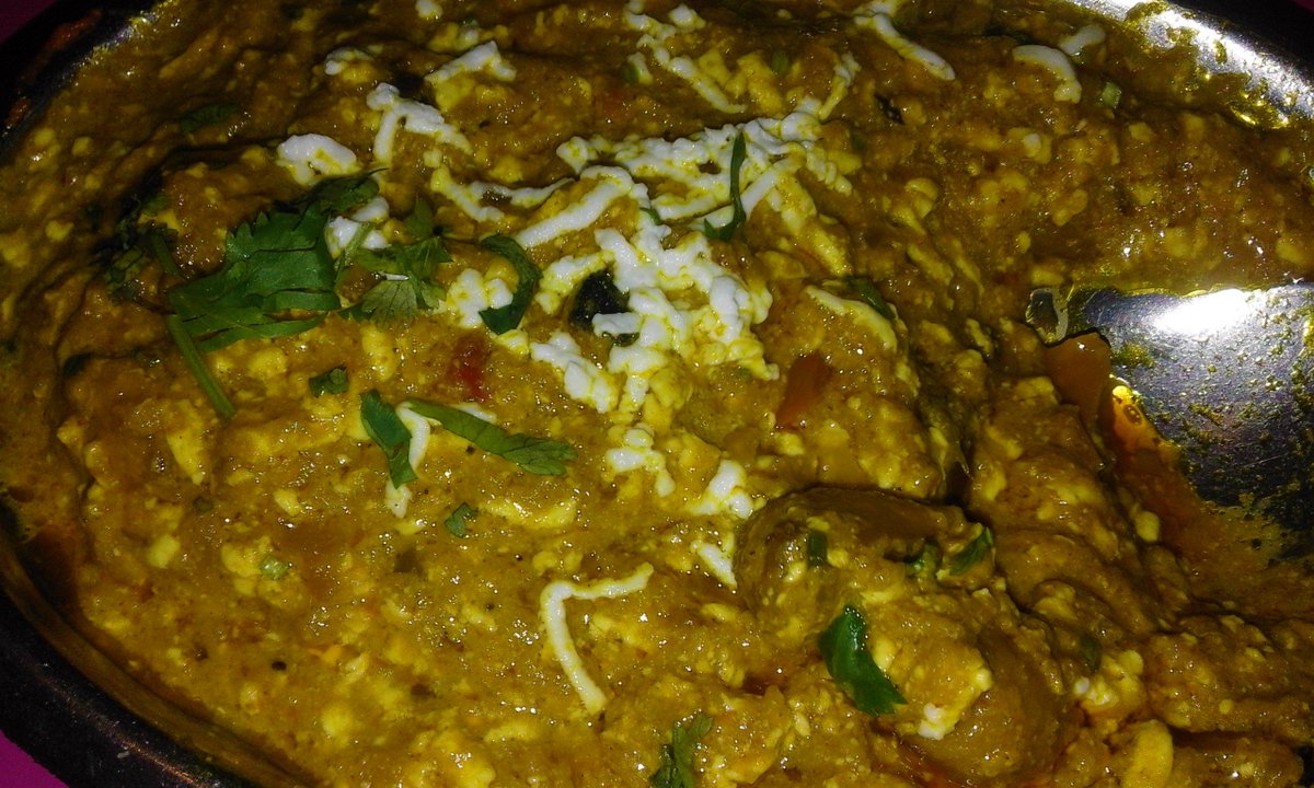 schnooky_coder's tweet photo. Delicious Paneer Butter Masala!!! Recipe is coming soon on https://t.co/51Vh5oj3gY
#FoodyBlogger #foodblog #ShwetaSharmaFoodyBlogger #indianrecipes #PaneerButterMasala https://t.co/As4OLmn3qU