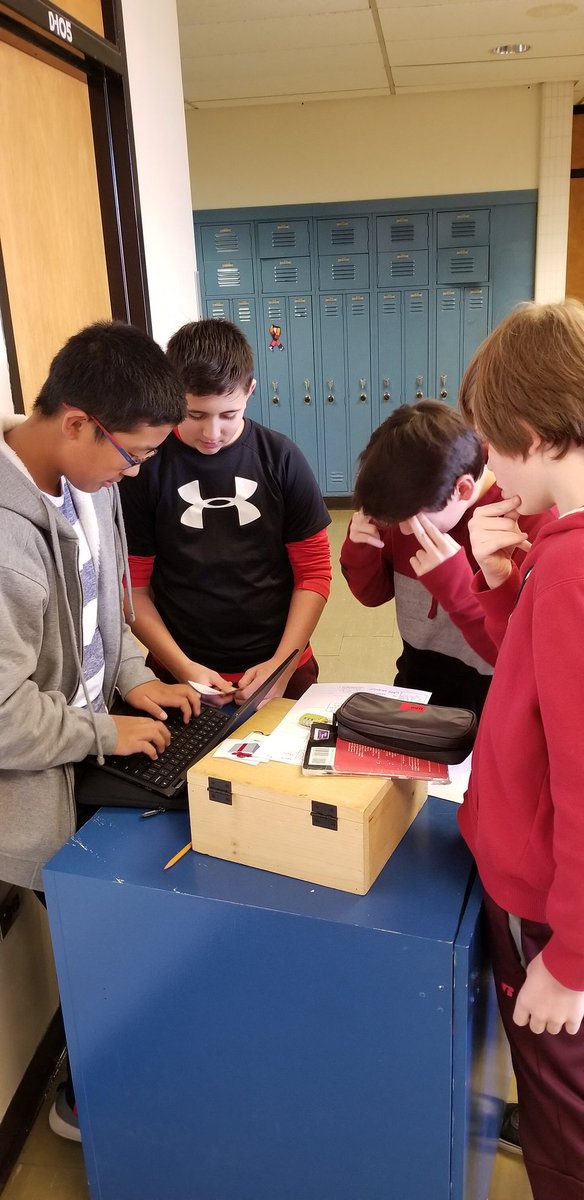 JenniferBano3's tweet image. 7th grade Venetian students testing problem solving skills today while culminating their study of A Cristmas Carol with breakout boxes! @SASD_IV #sasdnext