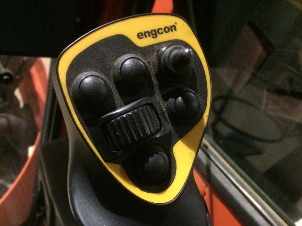 TerrainMulti's tweet photo. @LGPExcavators This FNR runs my flail for many hours at a time, I tapped it into pilot control interlock. Could I add another layer of safety? Sure, but I think it's redundant. Situational Awareness should account for something.... https://t.co/5Wk6ir6fH9