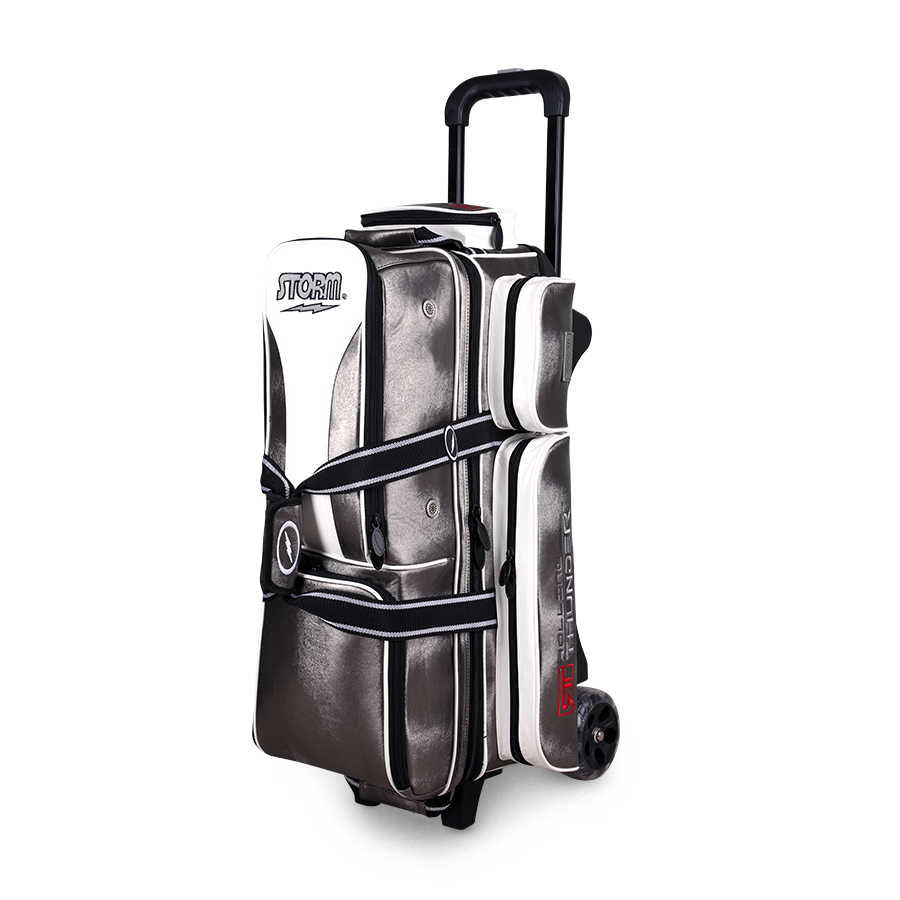 Hit retweet if you've been really good this year and are hoping to find a new #StormNation bag under the tree! View styles here: ow.ly/CI9O30mUrvb