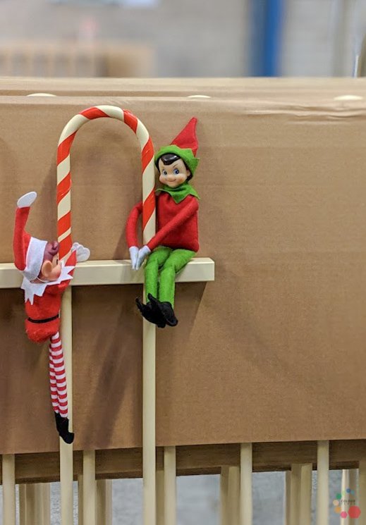 ColourfenceLtd's tweet photo. Ben &amp; Emma are pleased to announce that they’ve discovered a candy cane which won’t rot! Unfortunately, it isn't edible… but at least it looks great! 😄

#ElfontheShelf #ElfontheFence #ColourRail #Funny #Christmas2018 https://t.co/jhP7UboK7y