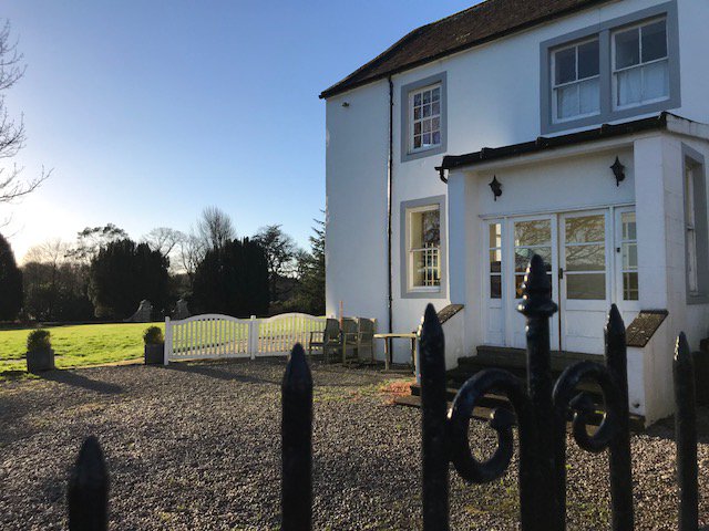 Cavenshouse's tweet photo. We'd like to thank everyone that came to our Wine Weekend. We had a brilliant time and it was great to see some new faces at Cavens. We'd also like to thank Tarquin of @deBurghwines for sharing some incredible wines with us.

https://t.co/CqVk0S4aKU https://t.co/3W43GCiP5I
