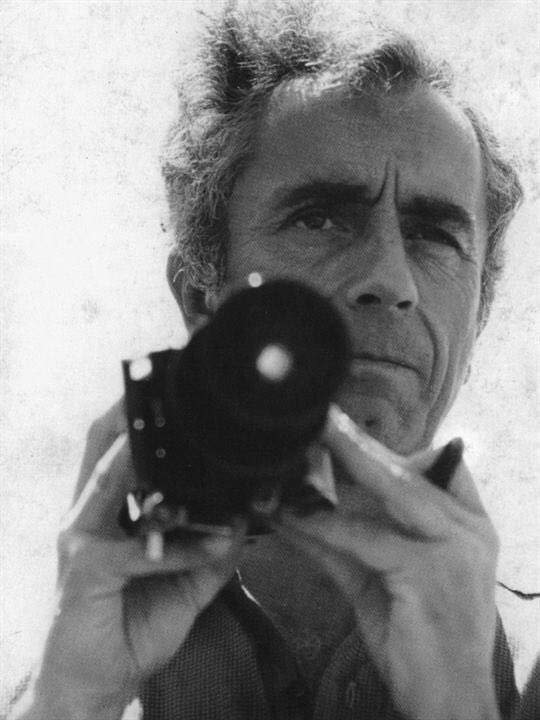  #LesCinéastesDuHangarRangée 4 :78 - MICHELANGELO ANTONIONI29 septembre 1912 - 30 juillet 2007(Italie)- Le Cri (57)- L’Avventura (60)- La Nuit (61)- L’Eclipse (62)- Le Désert Rouge (64)- Blow-Up (66)- Zabriskie Point (70)- Profession Reporter (75)