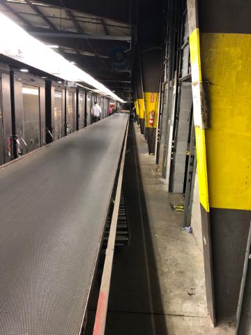Shout out to the preloaders on the Blue belt, for this closed door preload pic.  There will be a lot of happy customers, when our drivers open those doors again to deliver holiday gifts! Great job! #ups