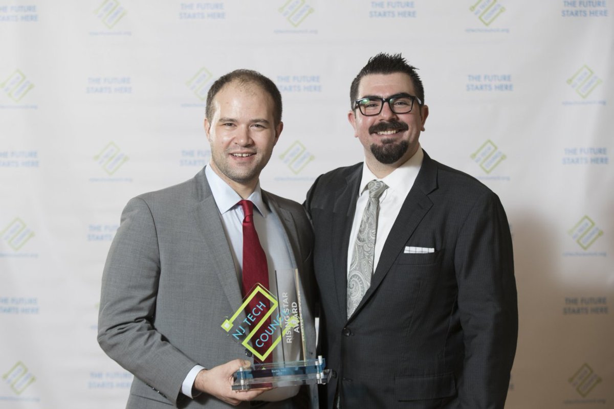 VentureCapitaly's tweet photo. Honored to present the @NJTechCouncil Rising Star Award to one of my favorite personal angel portfolio companies @barklypets.  Congratulations!!!  #tech #technology #startup #delawarecrossing #dcig #venturecapital #angelinvestor #angelinvesting @DelXingInvGrp https://t.co/LCrZJYpDjM