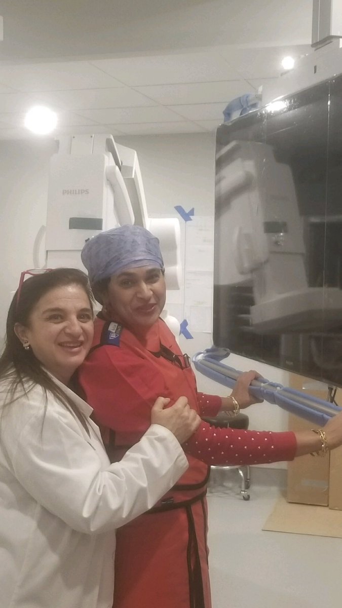 New Cath labs ⁦@MountSinaiNYC⁩ we just can’t wait to start!!! So much fun to be in a lab with another great woman ⁦@SCAI_WIN⁩ ⁦@WomenAs1⁩ ⁦@ACCinTouch⁩ ⁦@escardio⁩ ⁦@AHANewYorkCity⁩