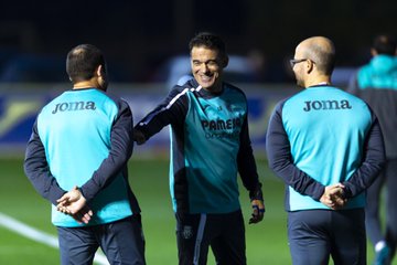 عرض الصورة على تويتر