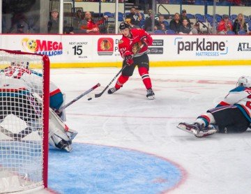 GoLocalPDX's tweet image. Winterhawks Pick Up 2 Wins This Week Against Prince George, Now on 4 Game Win Streak golocalpdx.com/sports/winterh… #pdx