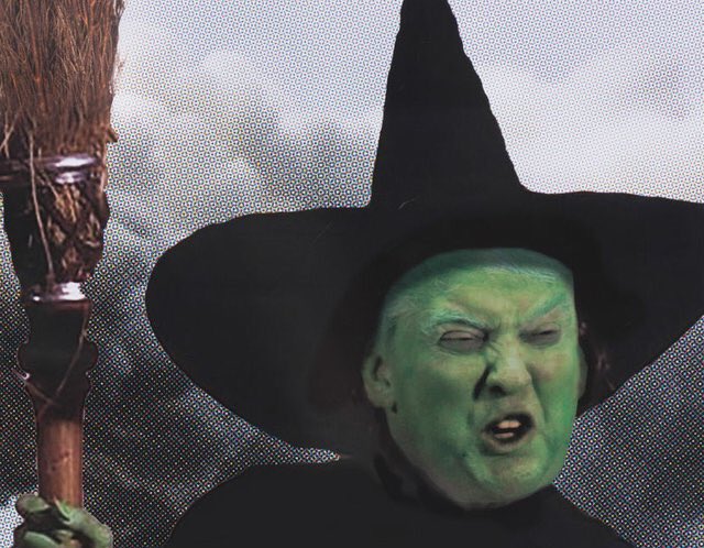 RECABARREN's tweet photo. @realDonaldTrump La bruja mayor. #ElderWitch https://t.co/b5PXJaxvkV