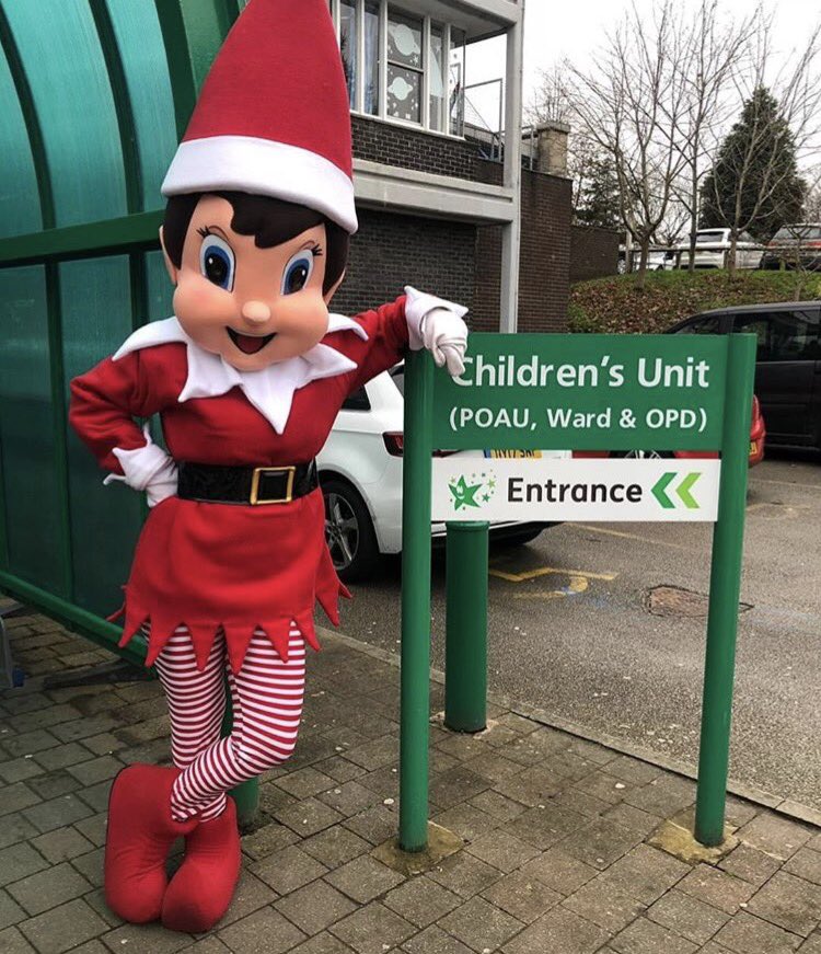 HelperNallys's tweet photo. Day 17:
Elfie meets some amazing, brave children and their families! #Children #Wythenshawe #Hosptial #Donate #Elfie #StephNally @WythenshaweHosp @wfm972 

https://t.co/T1nfSFjeJW https://t.co/pGmAD2CH4R