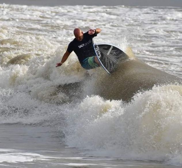 Salt Life (@RealSaltLife) on Twitter photo 2018-12-10 23:10:02 Jason Motes riding through Monday! #Surf #Surfing ๐ธ: Terry Hanna Jason Motes riding through Monday! #Surf #Surfing ๐ธ: Terry Hanna