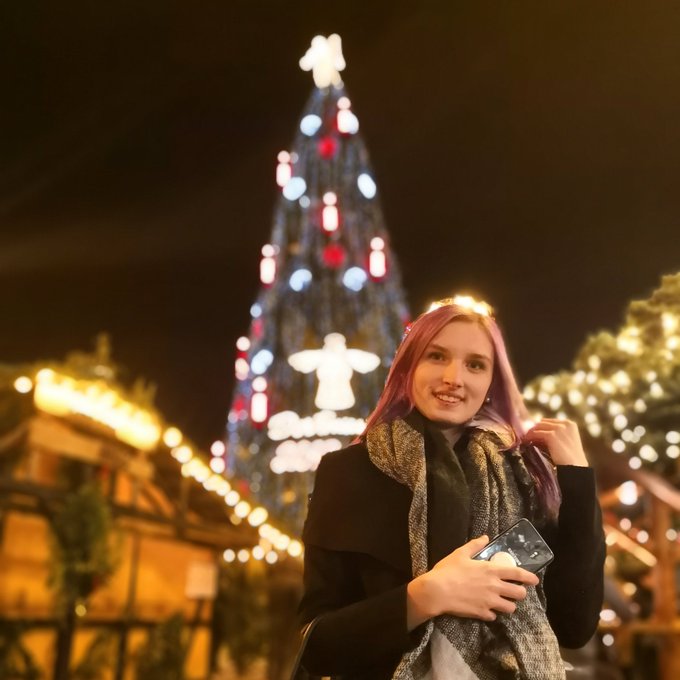 So sch&ouml;&ouml;&ouml;&ouml;n, Ich liebe Weihnachtsm&auml;rkte! 🤩  Es gibt immer noch 50% Weihnachts-Rabatt auf https://t.co/N9hD1uxlcv<a href="/tag/mvsales"class="tags"><span>#mvsales</span></a>