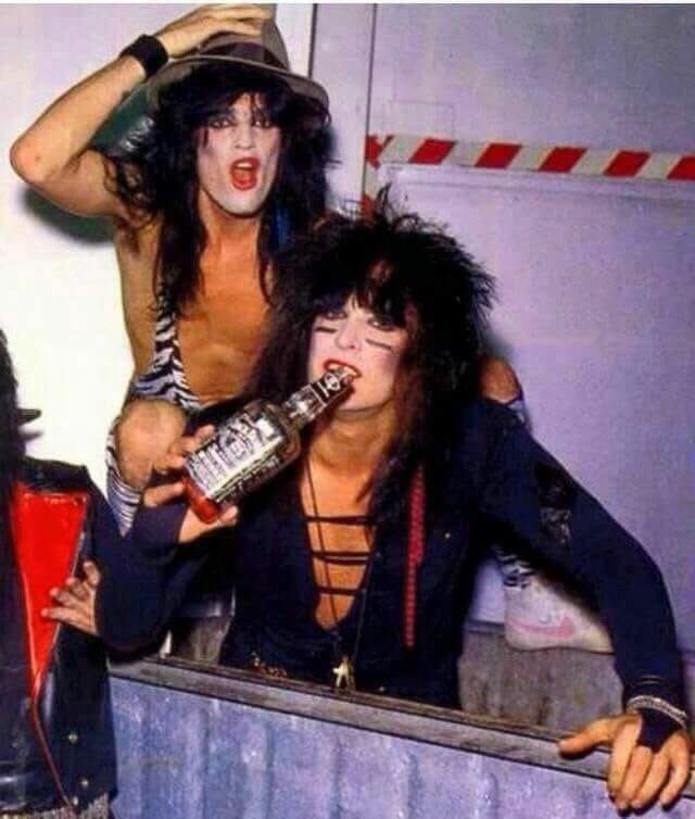 Happy birthday Nikki Sixx 